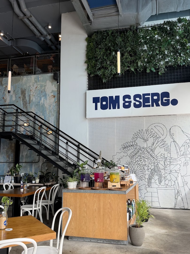 Tom&Serg.