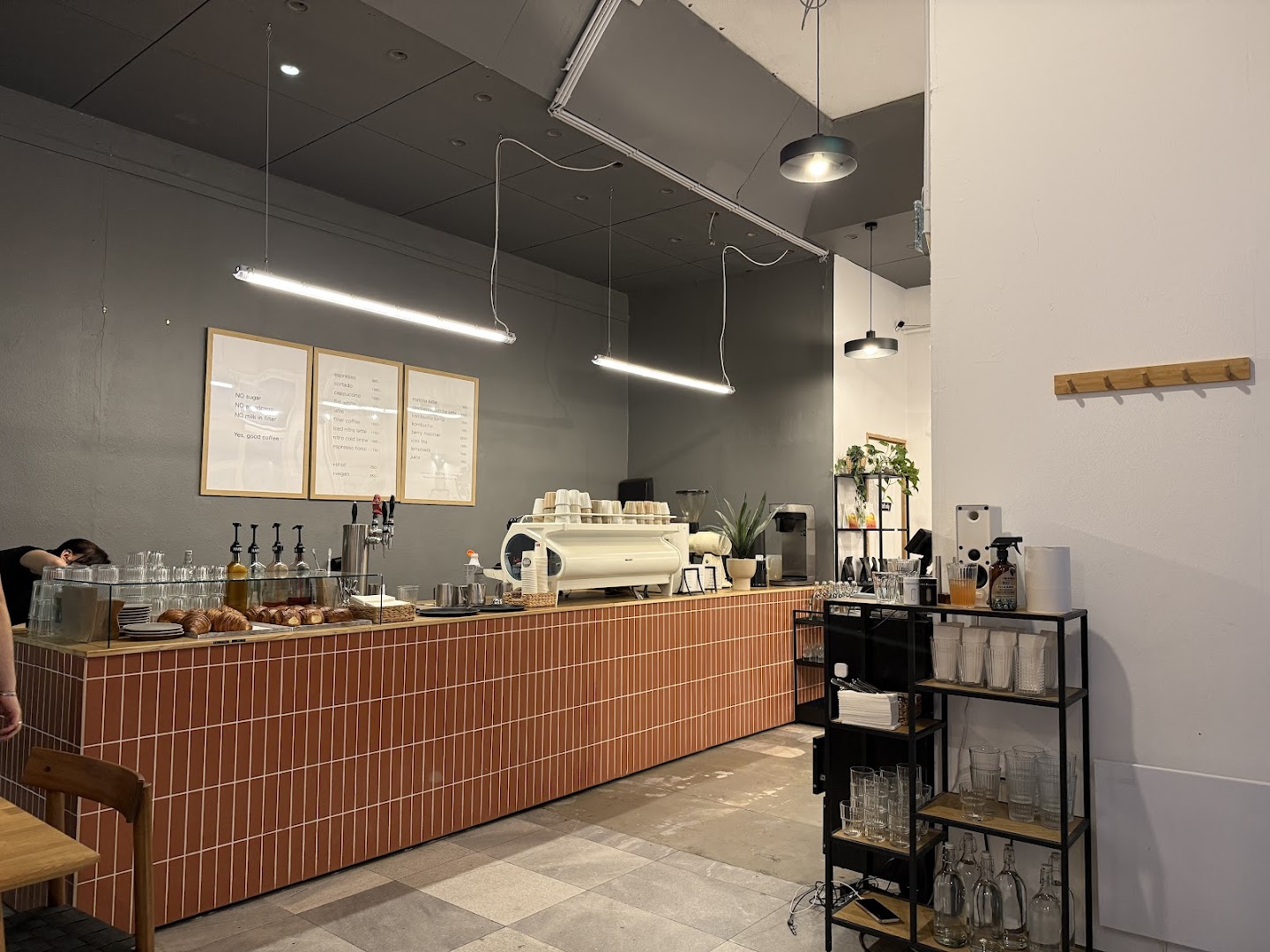 Kontakt - speciality coffeeshop