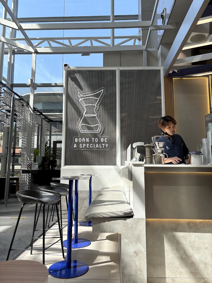 Coffee shops in Pathum Wan
