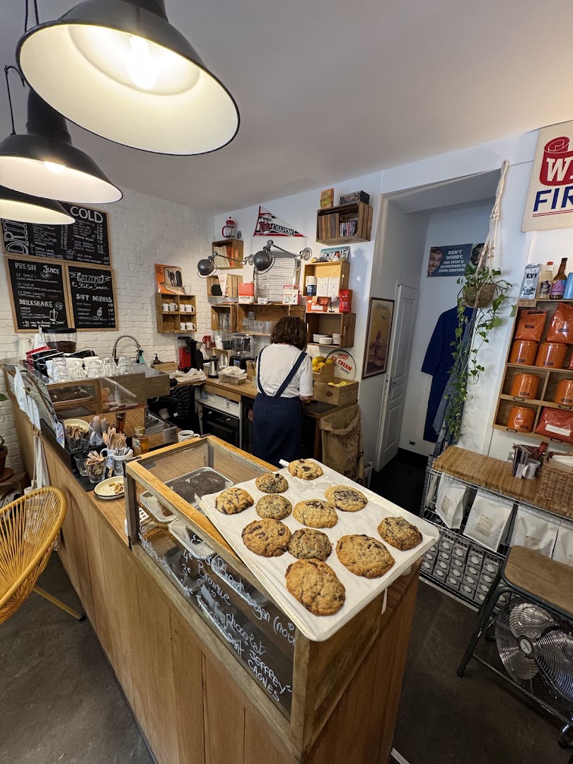 Coffee shops in Batignolles