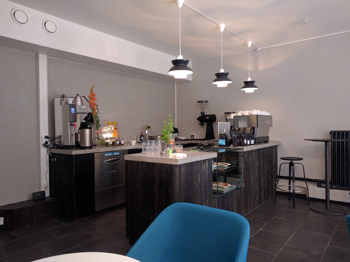 Artisan Roastery & Café