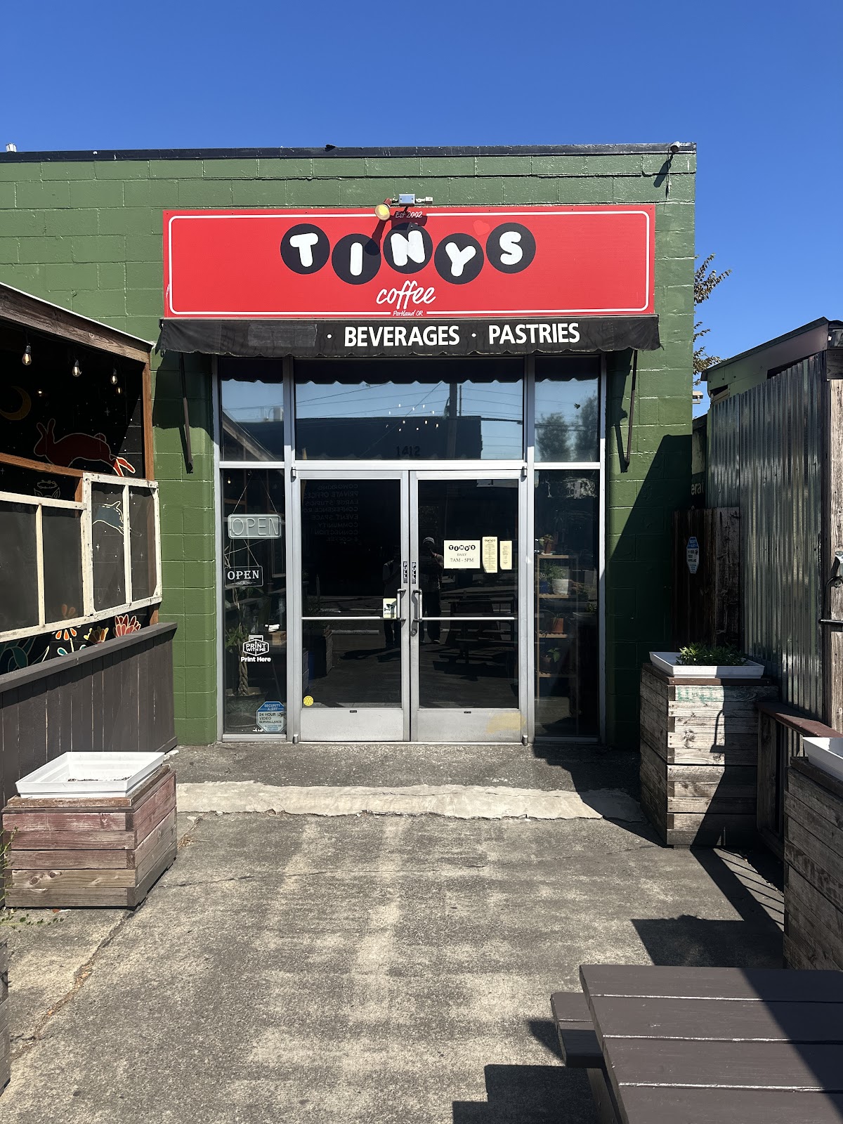 Coffee shops in Buckman