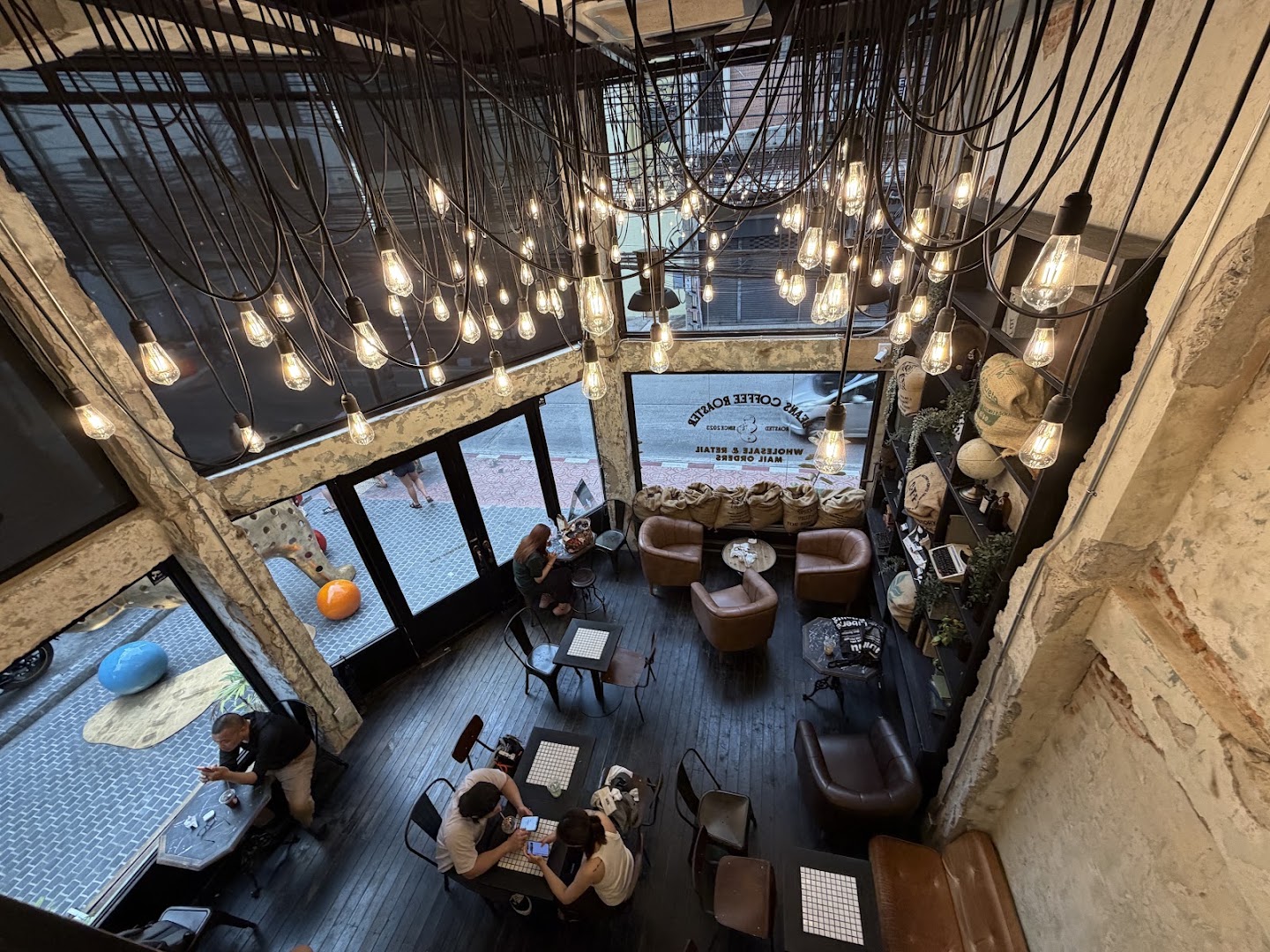 Coffee shops in Khet Samphanthawong