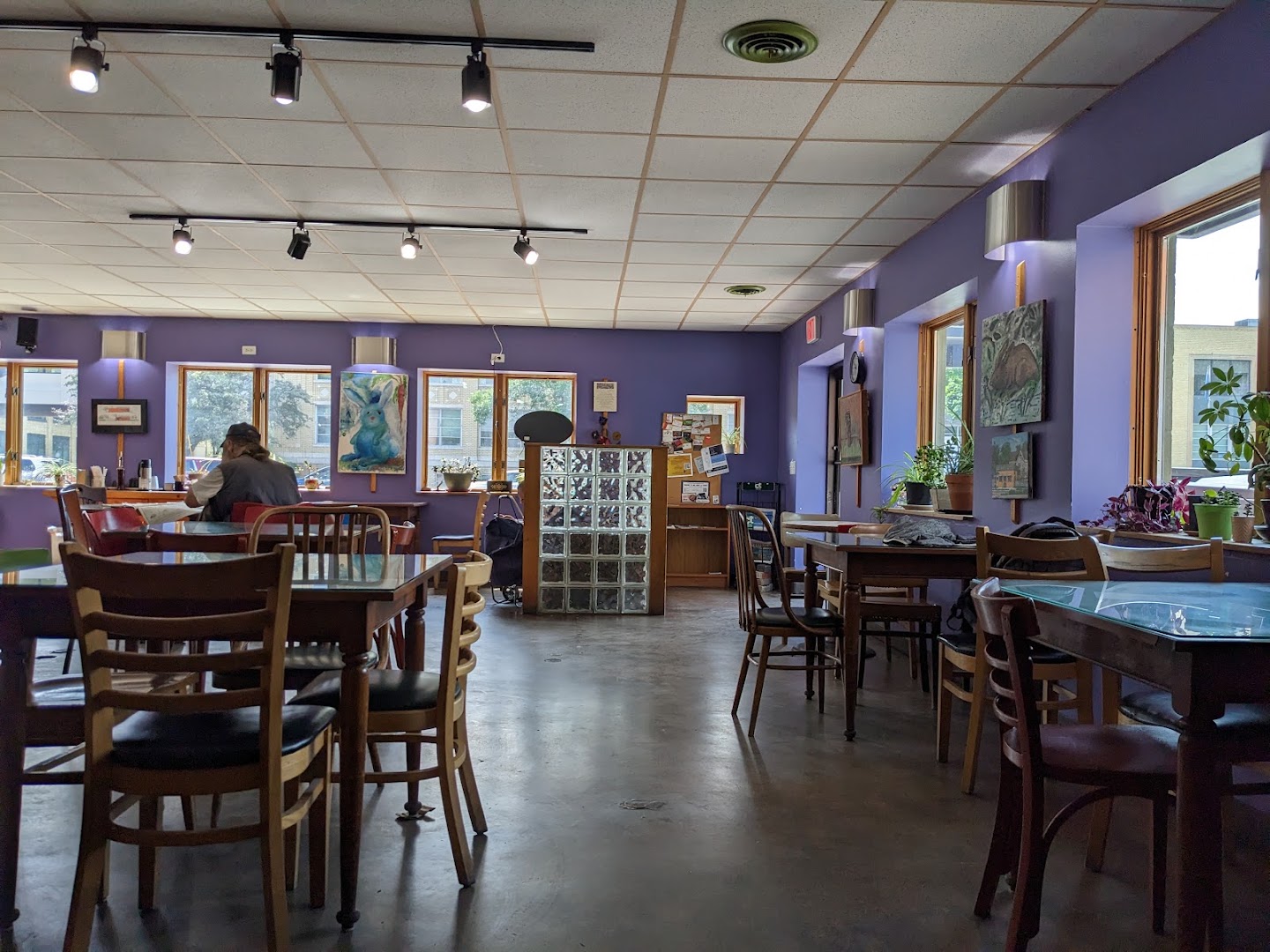 Coffee shops in Tenney-Lapham