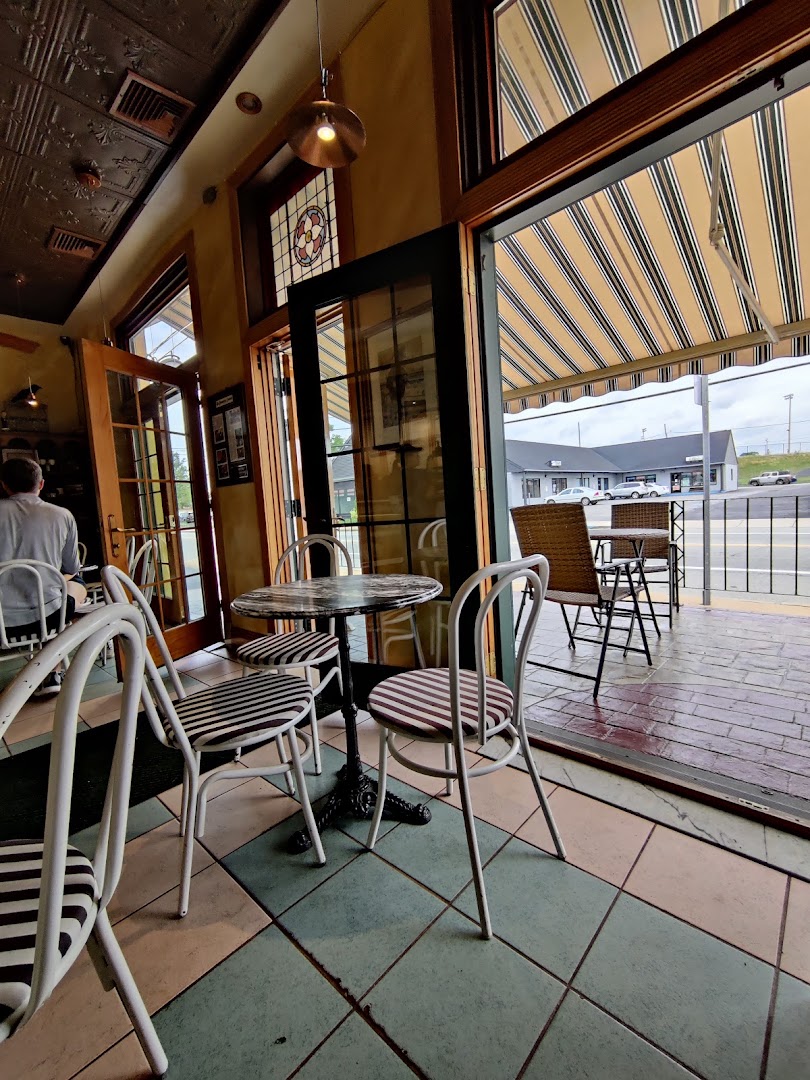 Coffee shops in Cranston
