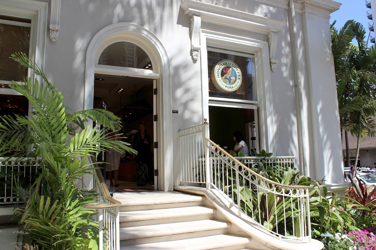 Honolulu Coffee at Moana Surfrider