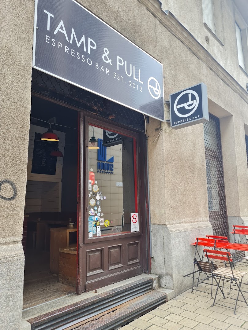 Tamp & Pull Espresso Bar