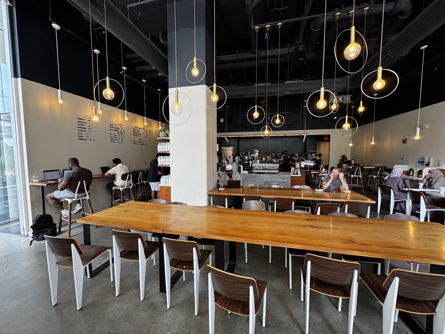Coffee shops in Harbor Point