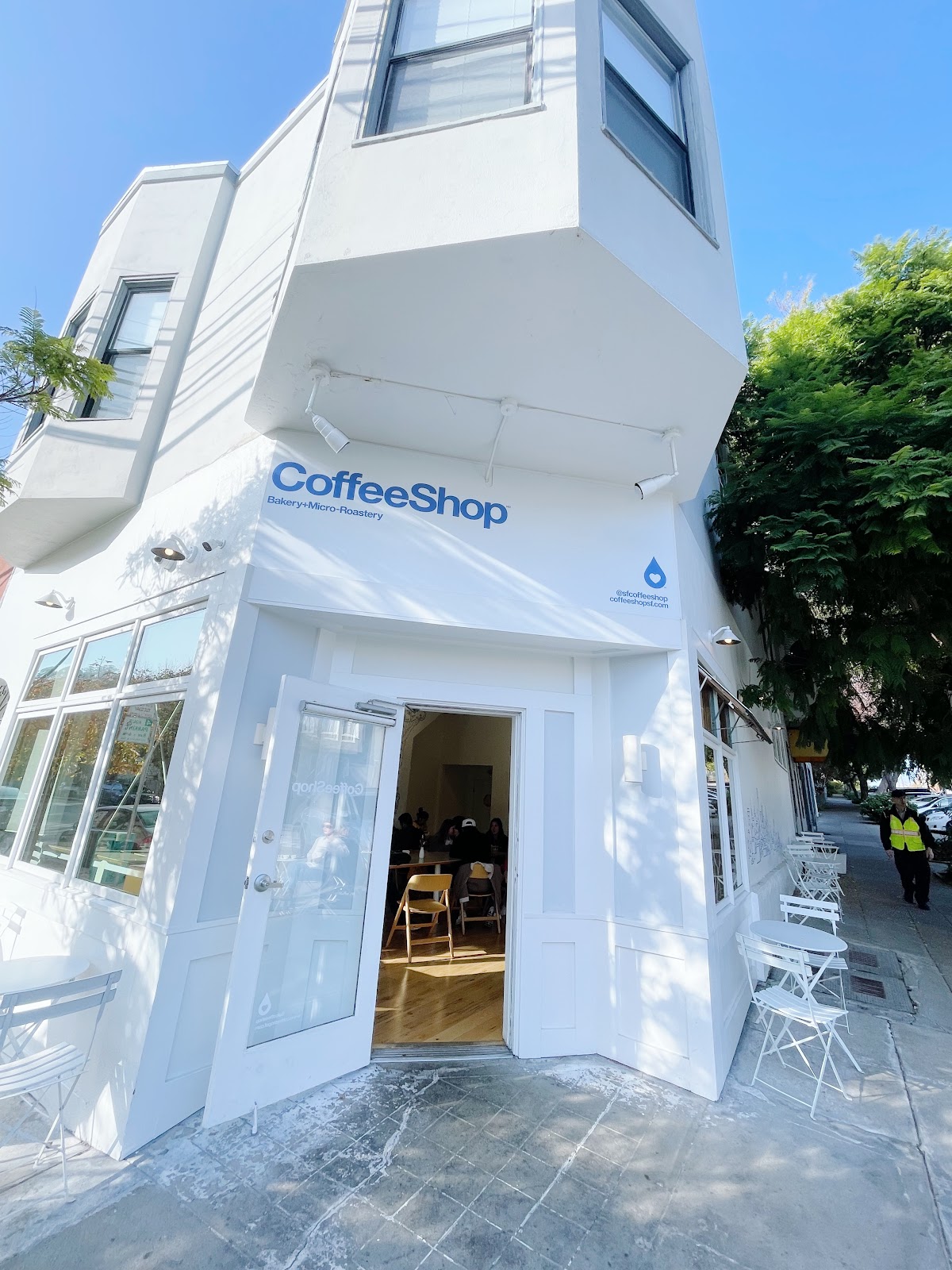 CoffeeShop | Bakery + Micro-Roastery