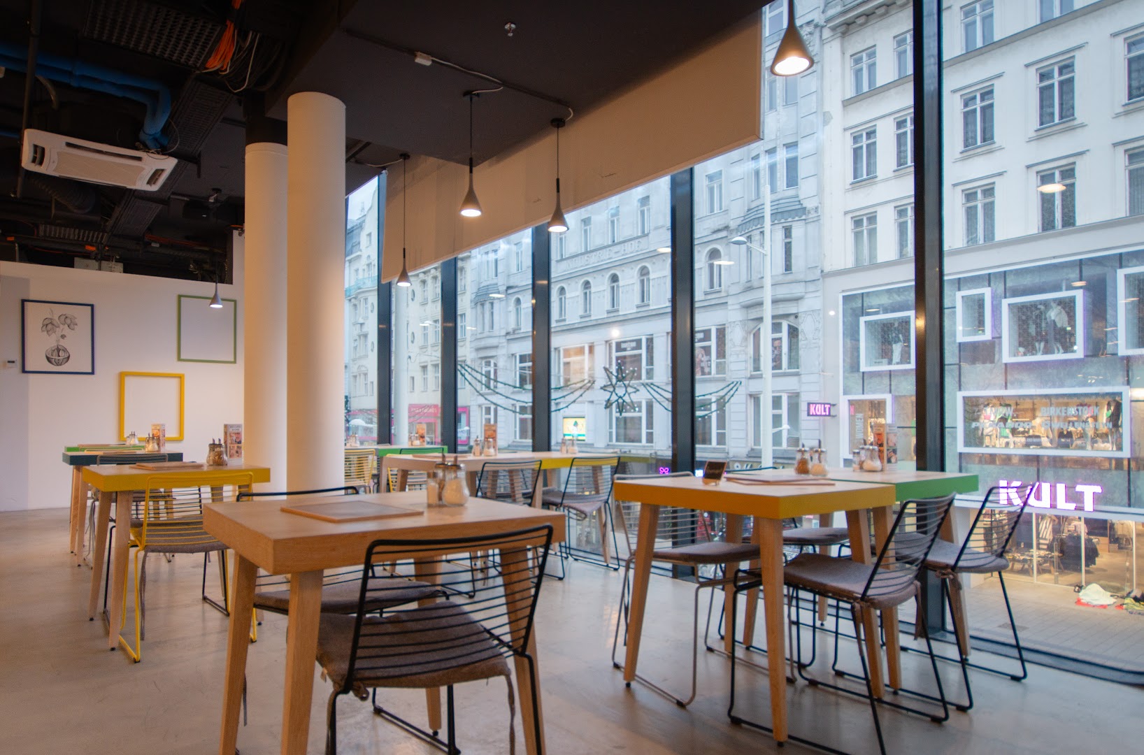 Coffee shops in Neubau