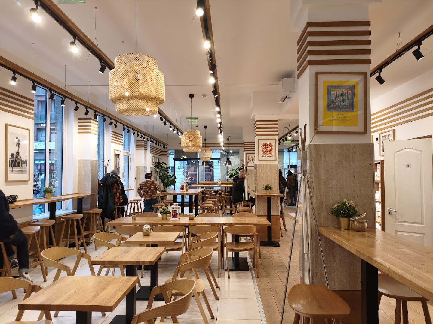 Madal Cafe - Specialty Coffee Shop - Kávézó