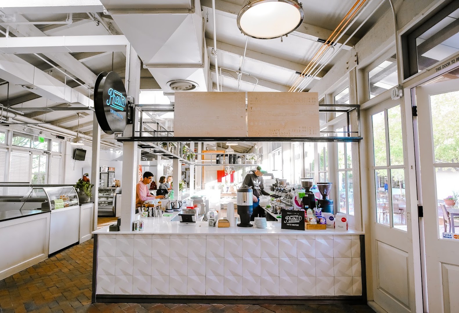 Coffee shops in Menlo Park