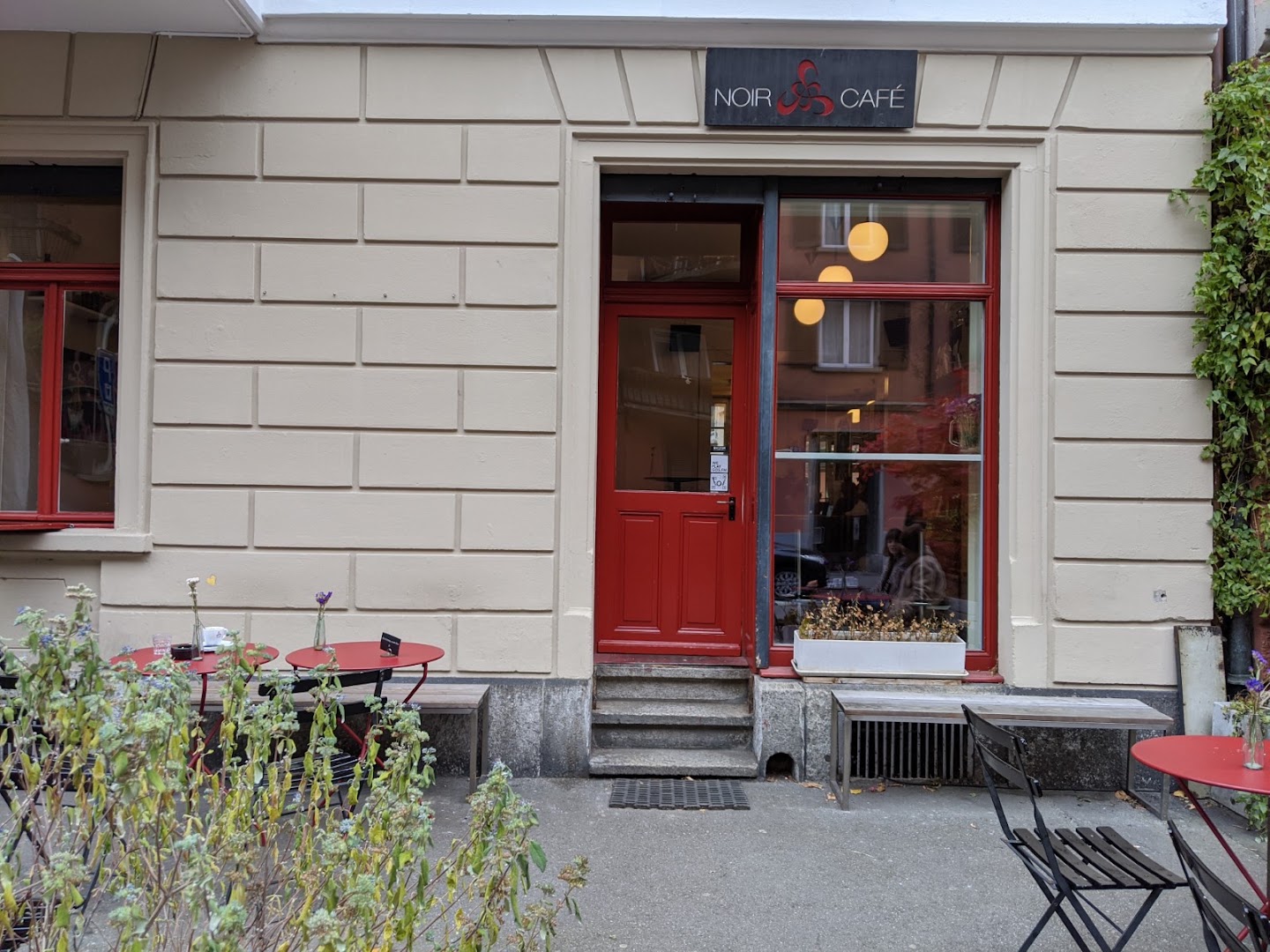 Coffee shops in Kreis 5