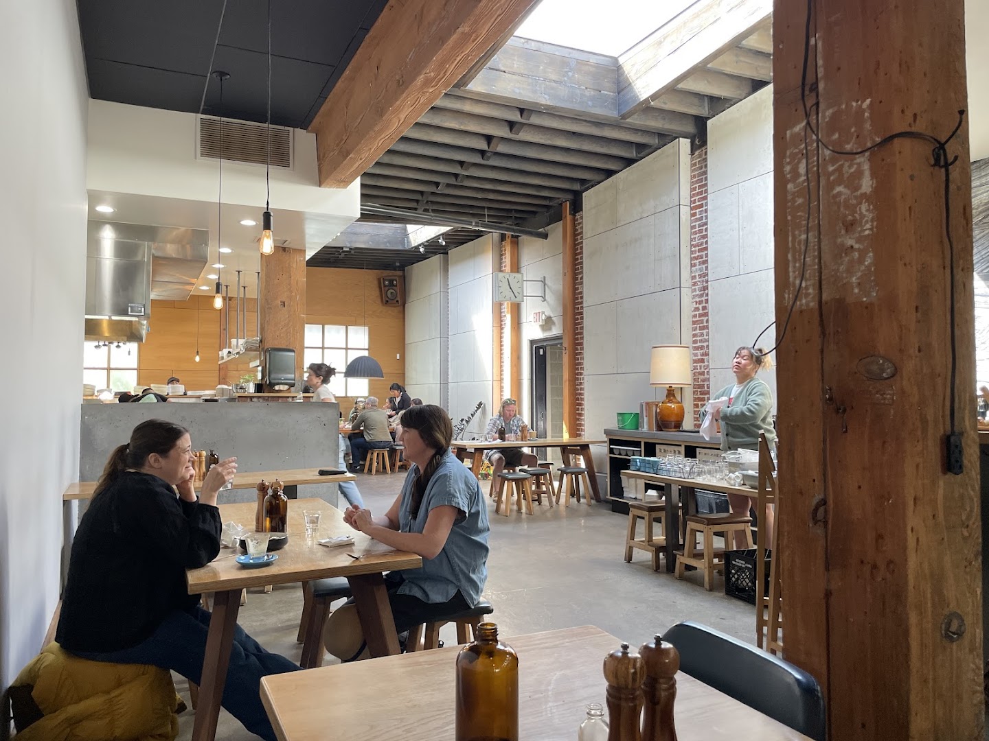 Proud Mary Cafe