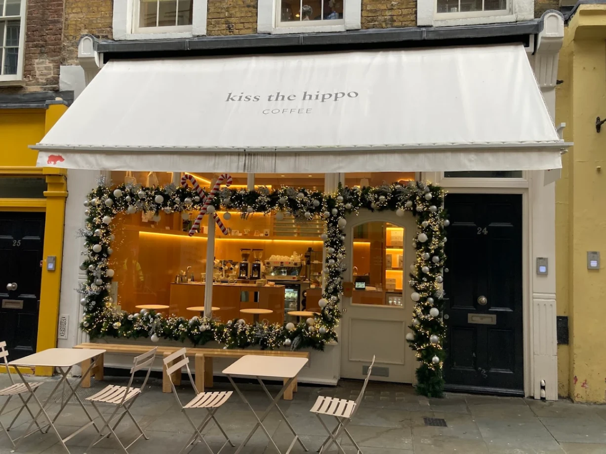 Kiss the Hippo (Covent Garden)