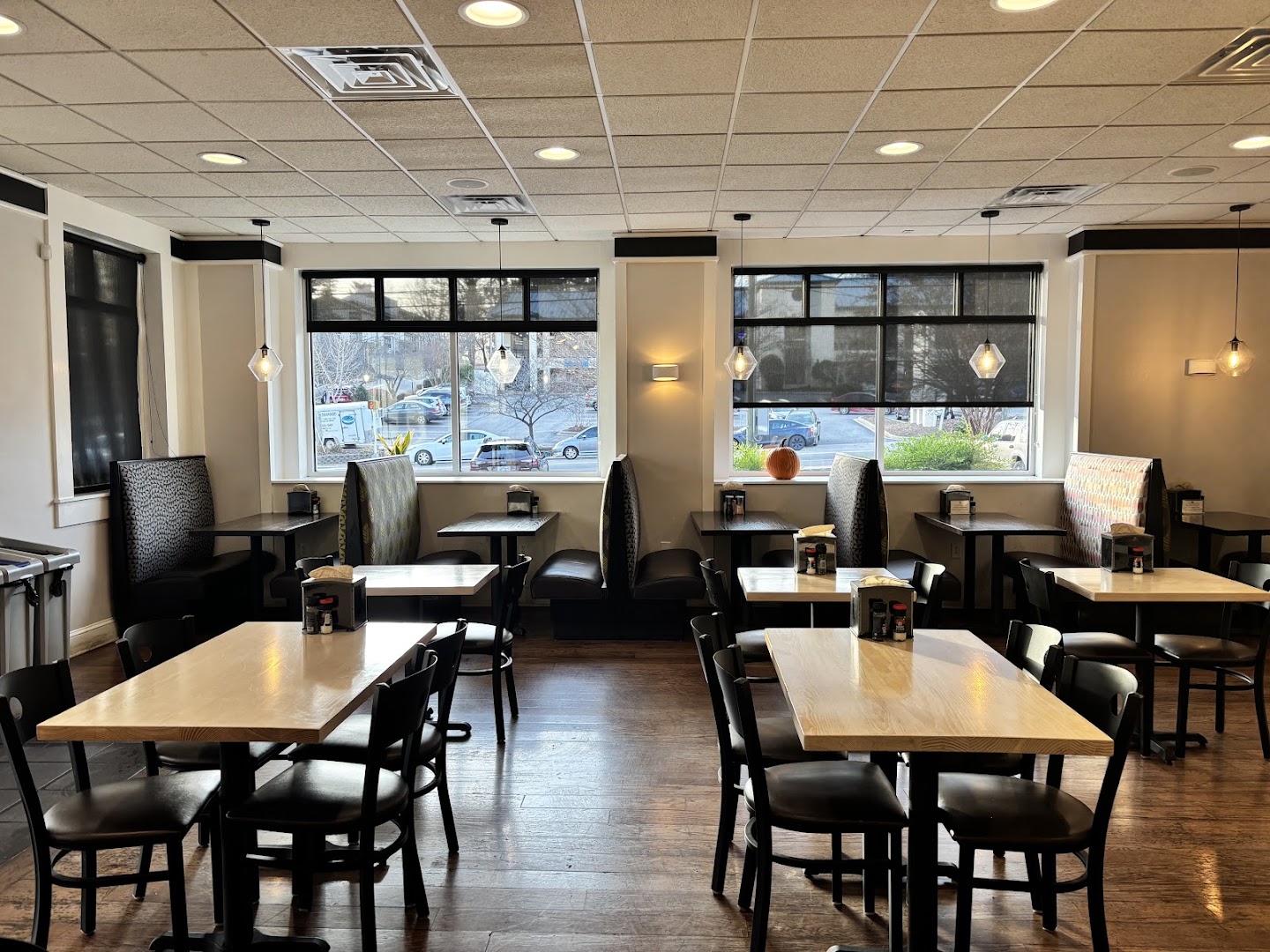 Coffee shops in Grace