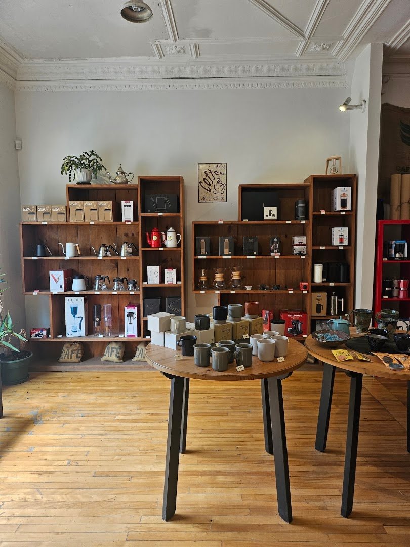 Interior of L'Or en Grain - Boutique de Café, specialty coffee shop in Montreal