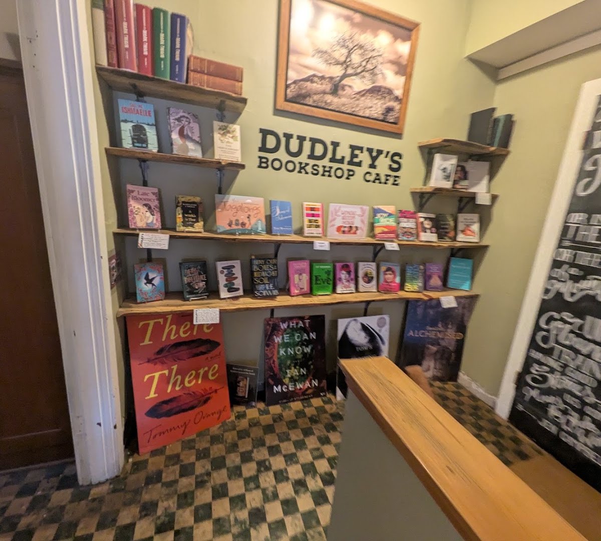 Dudley's Bookshop Cafe specialty coffee shop in Bend - photo 8