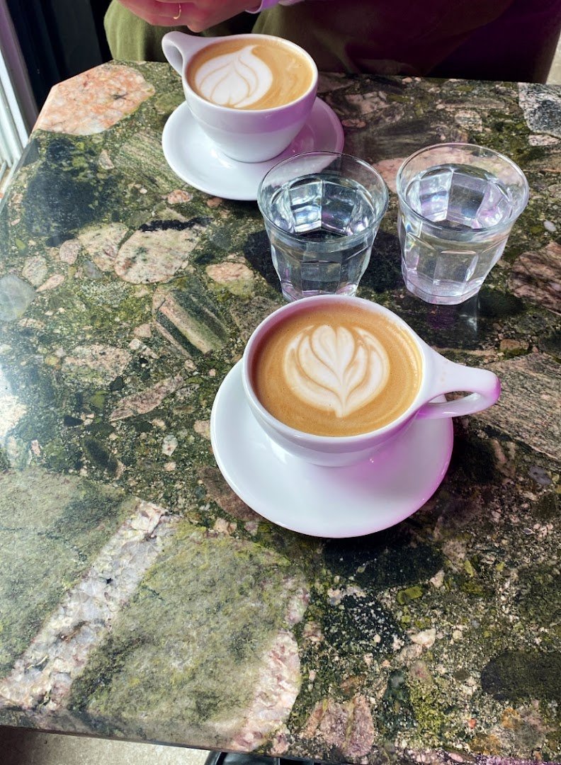 Coffee at Café Saint-Henri (Villeray - Quartier Général), specialty coffee shop in Montreal