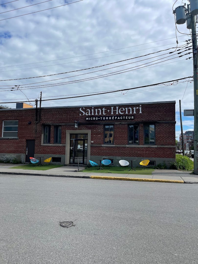Storefront of Café Saint-Henri (Villeray - Quartier Général), specialty coffee shop in Montreal
