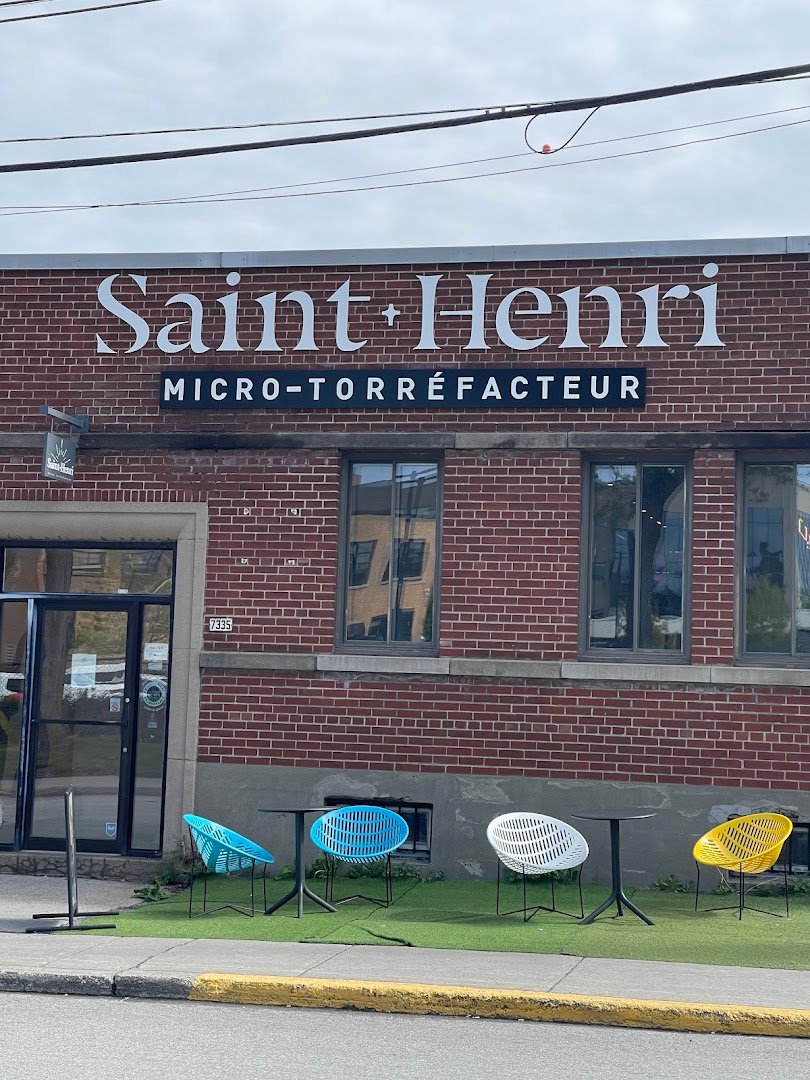 Storefront of Café Saint-Henri (Villeray - Quartier Général), specialty coffee shop in Montreal