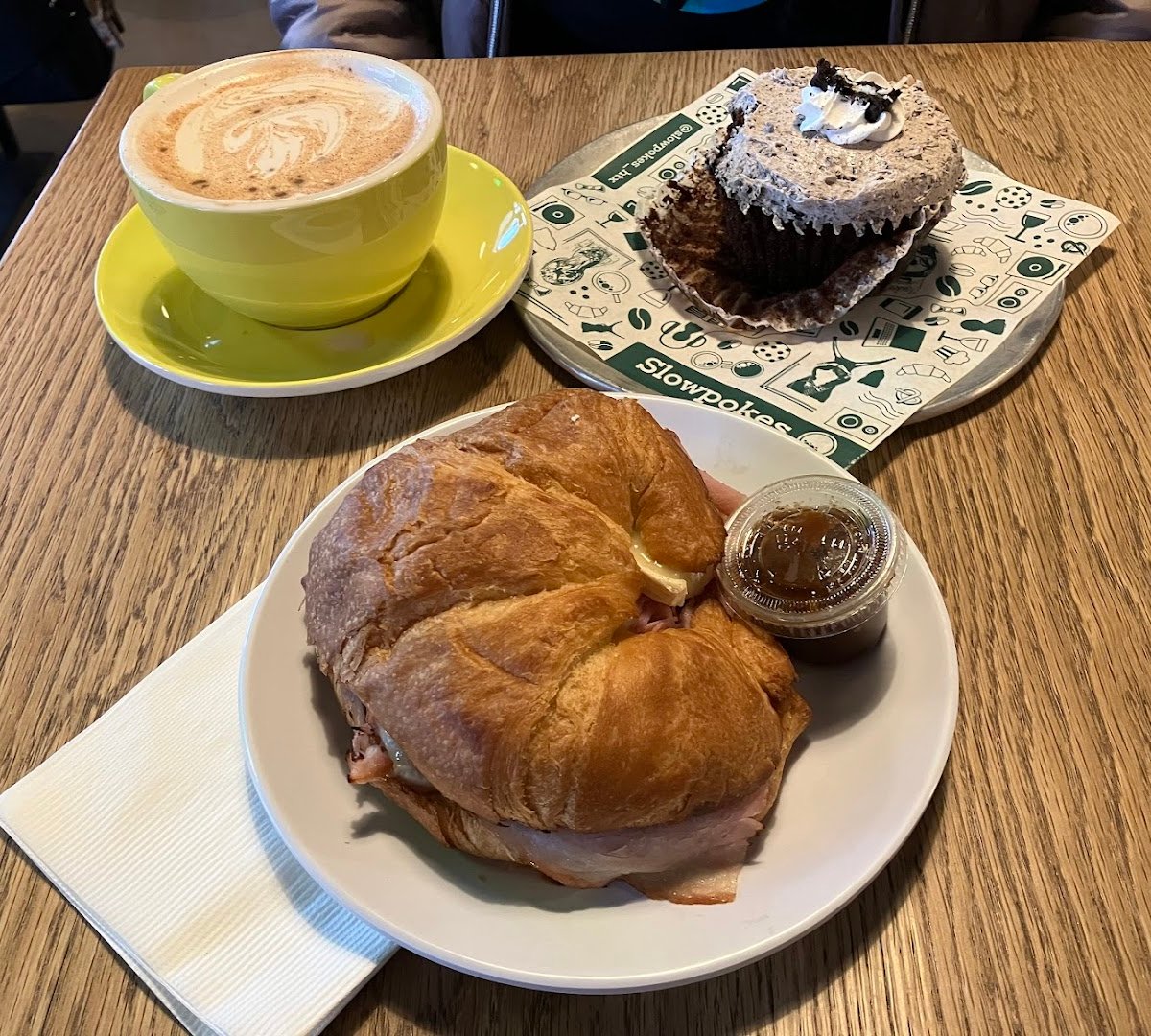 Slowpokes specialty coffee shop in Houston - photo 5