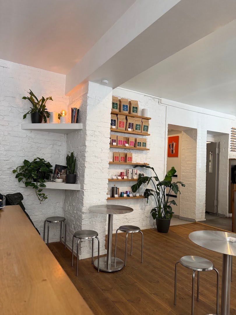 Symple Coffee P-Berg specialty coffee shop in Berlin - photo 2