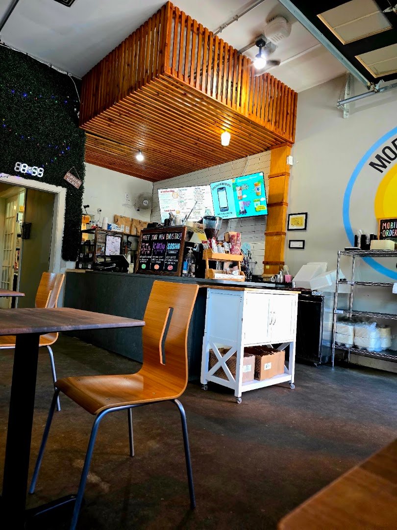 Morning Mugs specialty coffee shop in Baltimore - photo 9