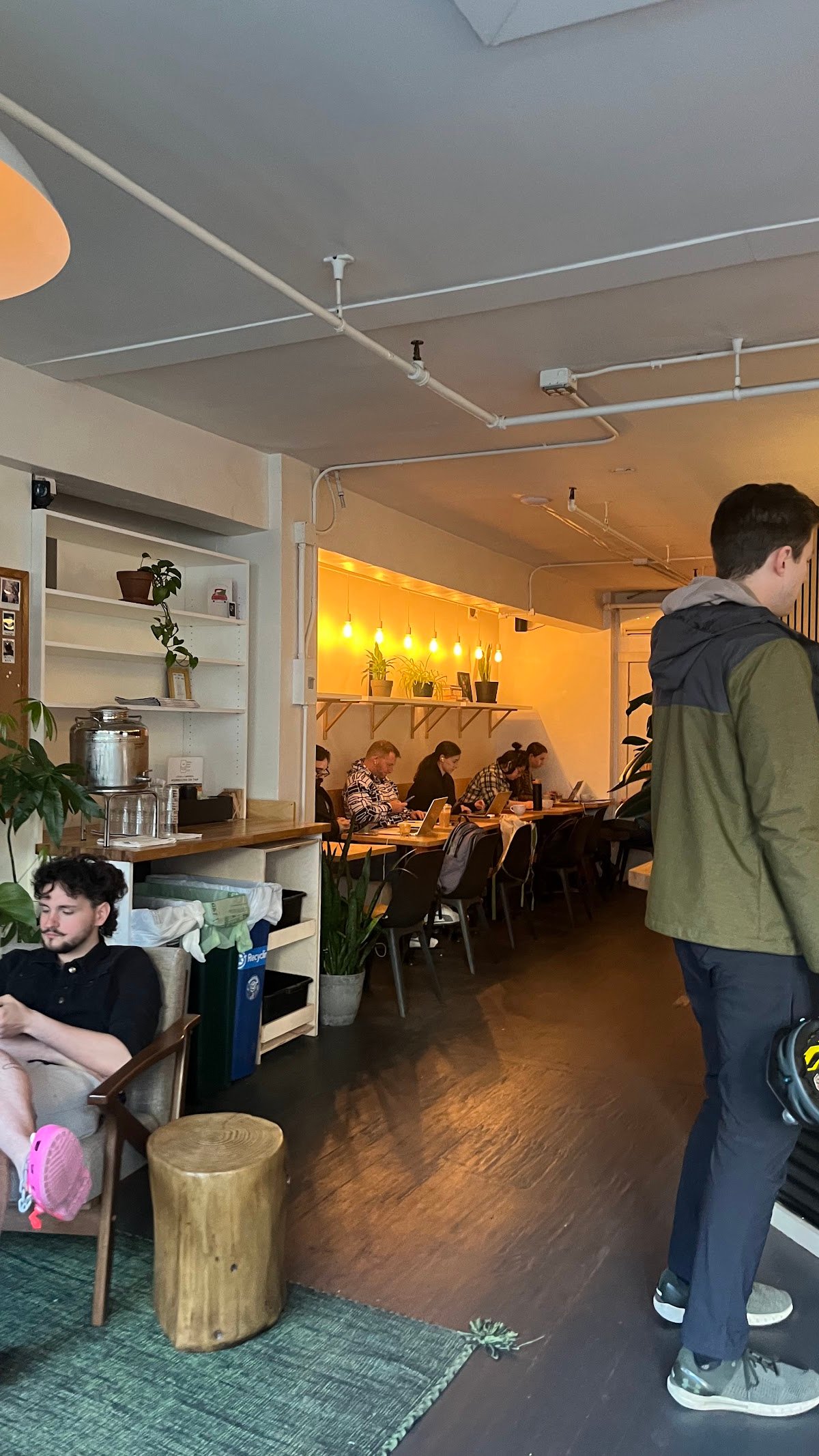 Overcast Coffee specialty coffee shop in Seattle - photo 11