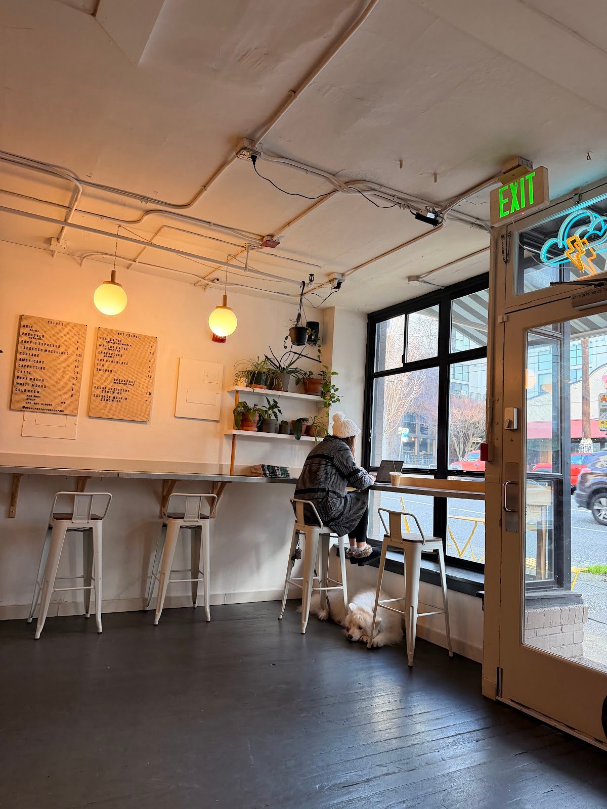 Overcast Coffee specialty coffee shop in Seattle - photo 4