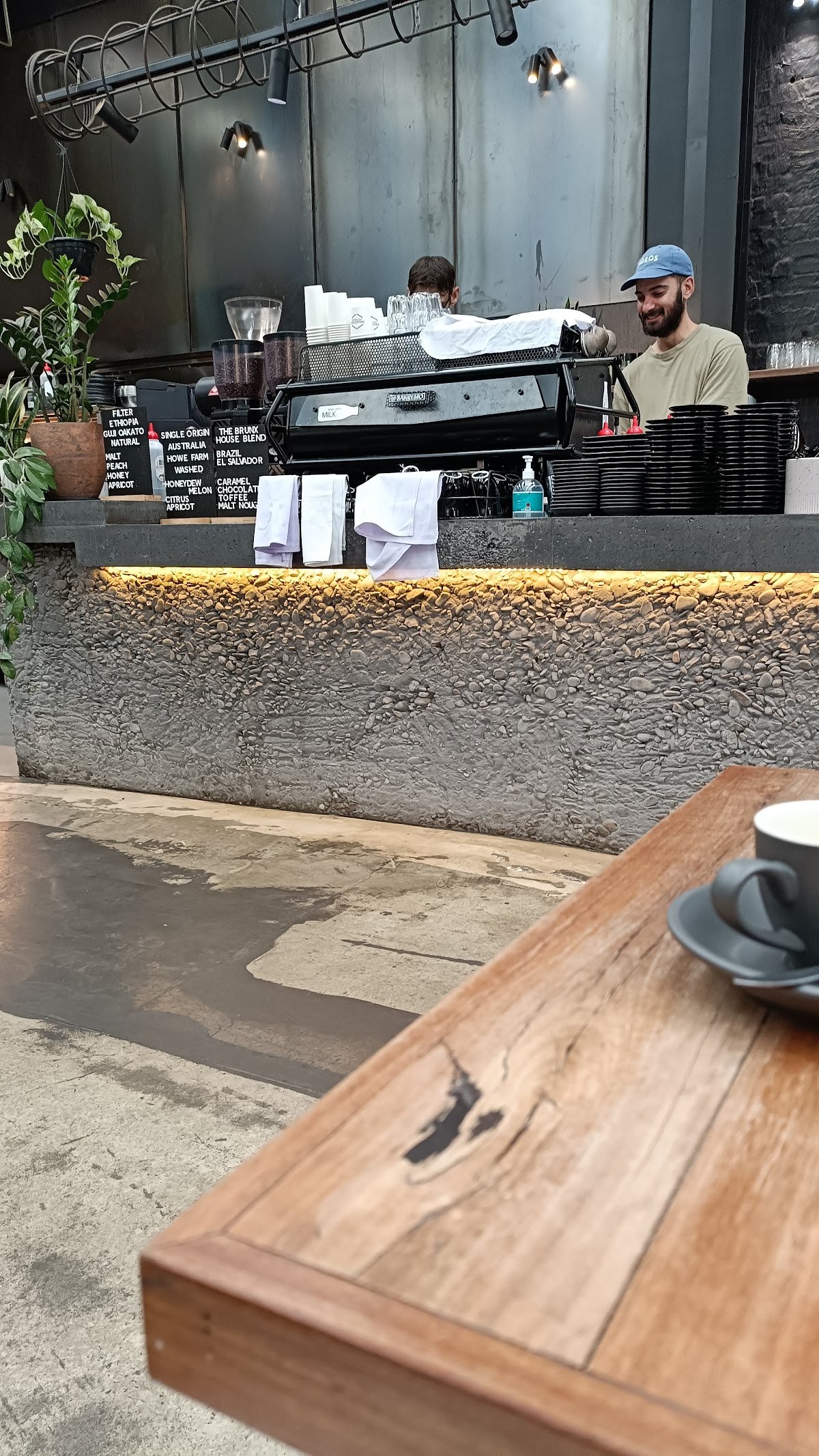 Project 281 Coffee Roasters specialty coffee shop in Melbourne - photo 7