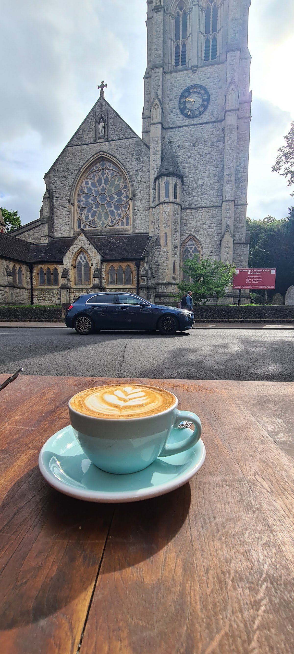 Fee & Brown specialty coffee shop in London - photo 4