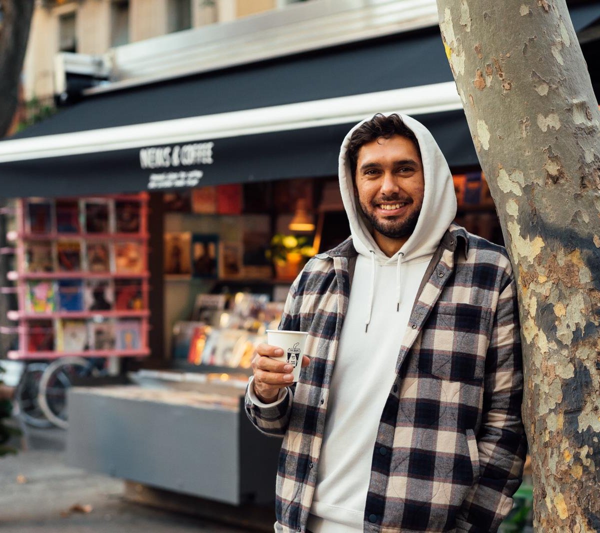 News & Coffee specialty coffee shop in Barcelona - photo 15