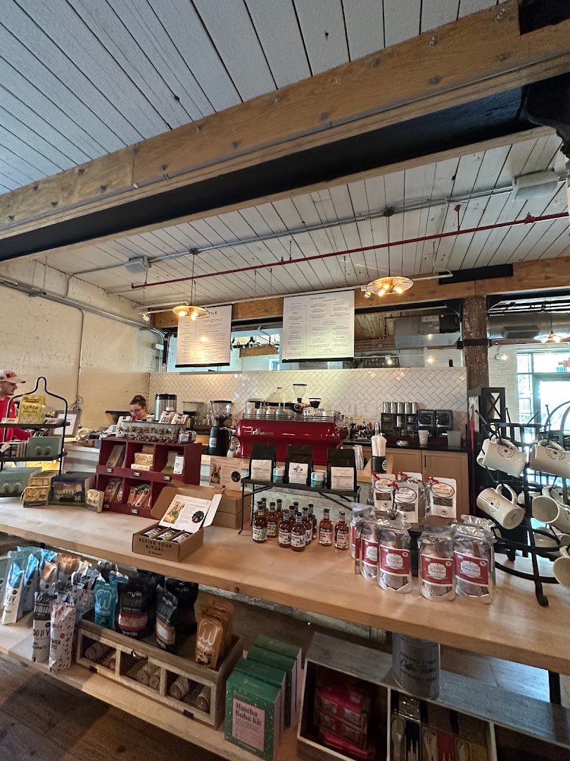 Mercantile & Mash specialty coffee shop in Charleston - photo 10