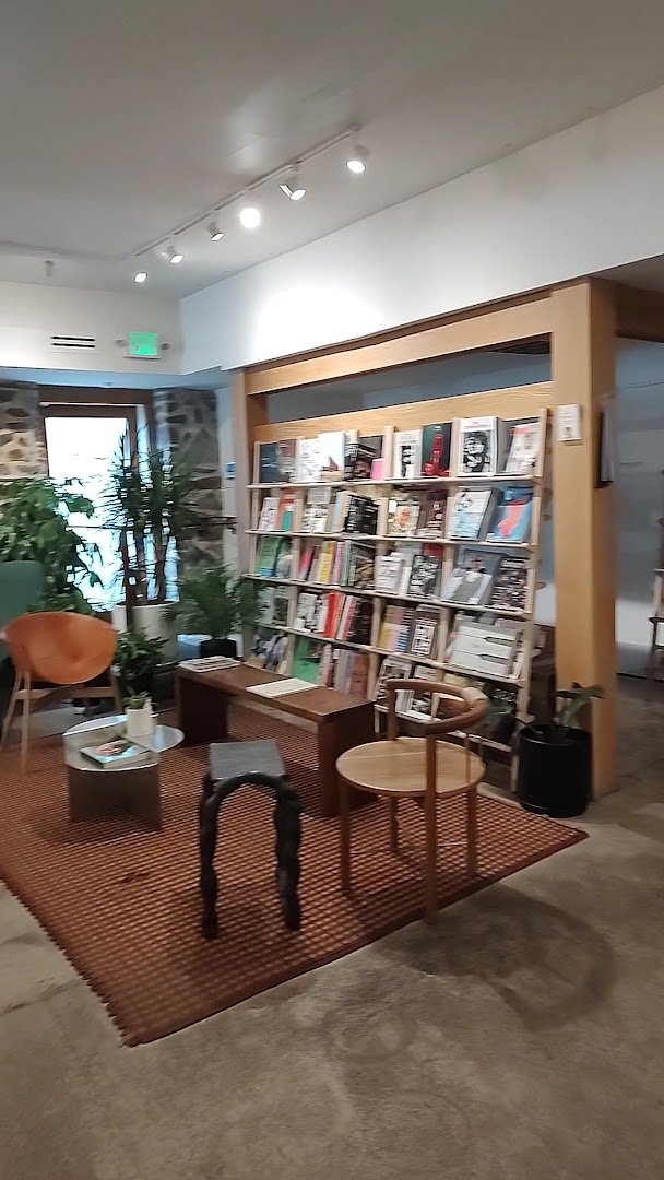 good neighbor specialty coffee shop in Baltimore - photo 8