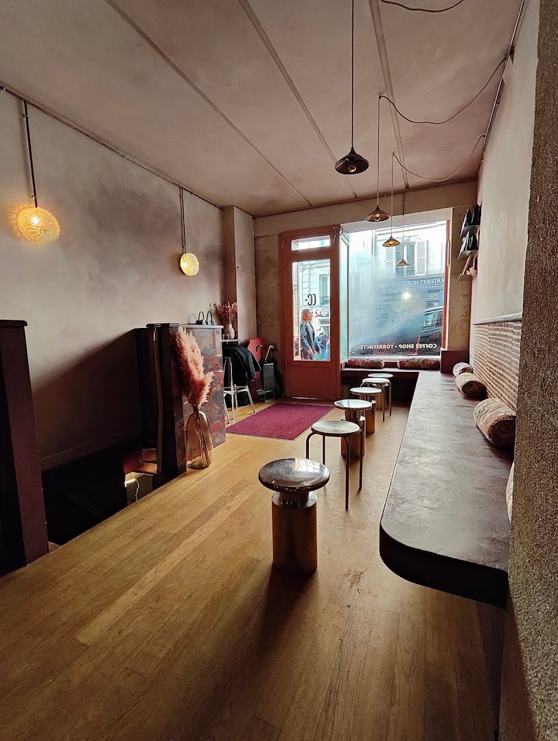 Coeur Coffee Roasters specialty coffee shop in Paris - photo 8