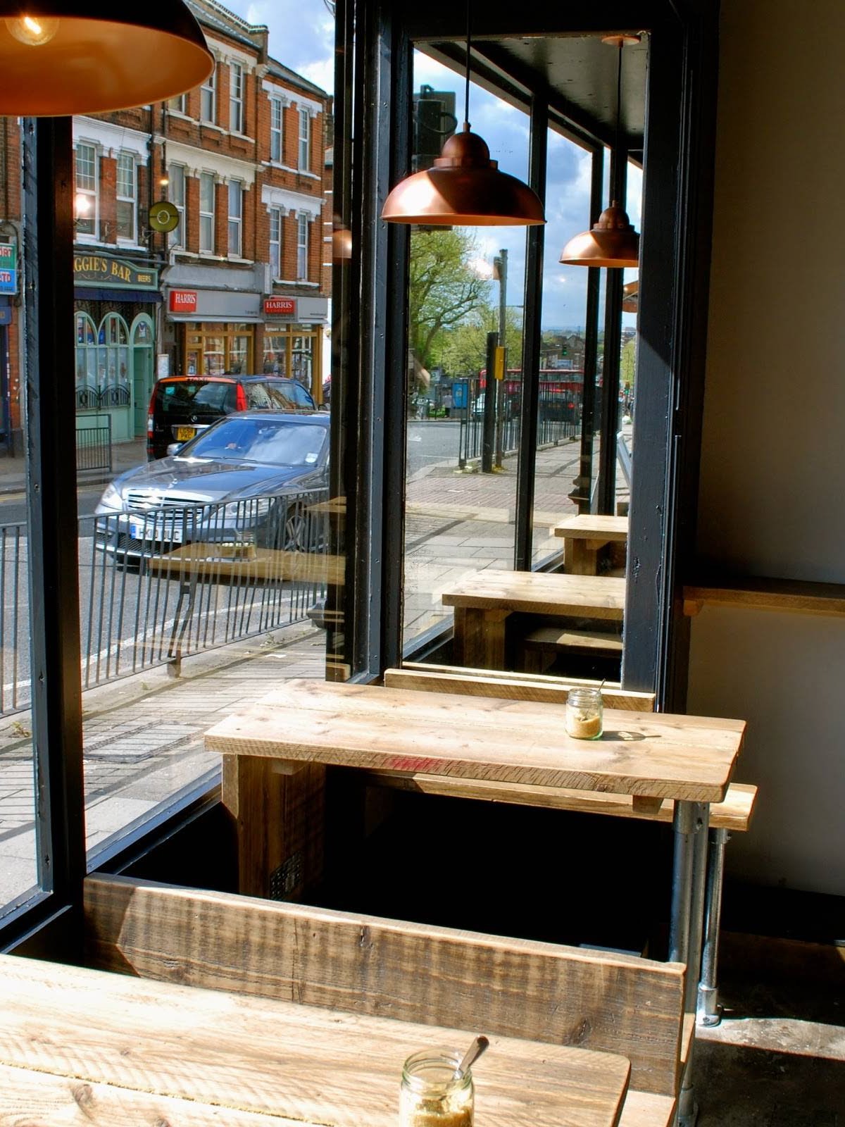 Cable Co specialty coffee shop in London - photo 8