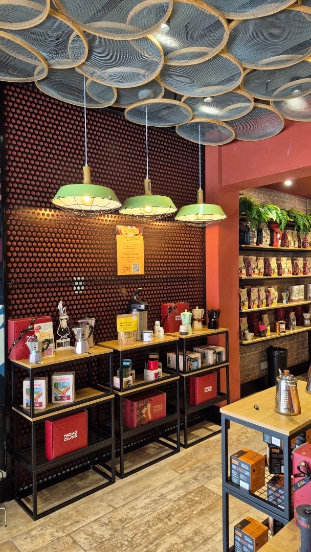 Interior of Moka Clube - Moema, specialty coffee shop in São Paulo