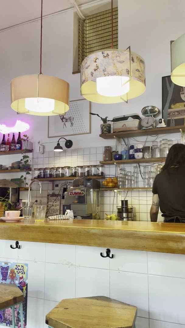 Café Cometa specialty coffee shop in Barcelona - photo 7