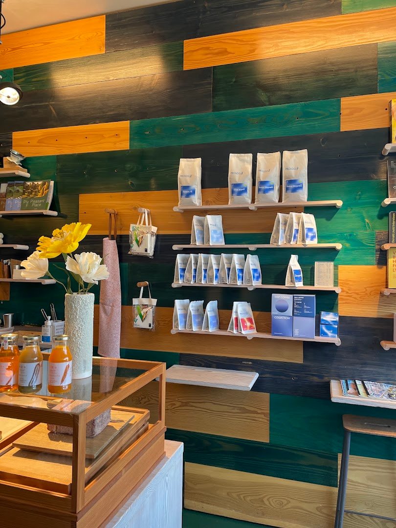 Prolog Coffee Bar Meatpacking District specialty coffee shop in Copenhagen - photo 6