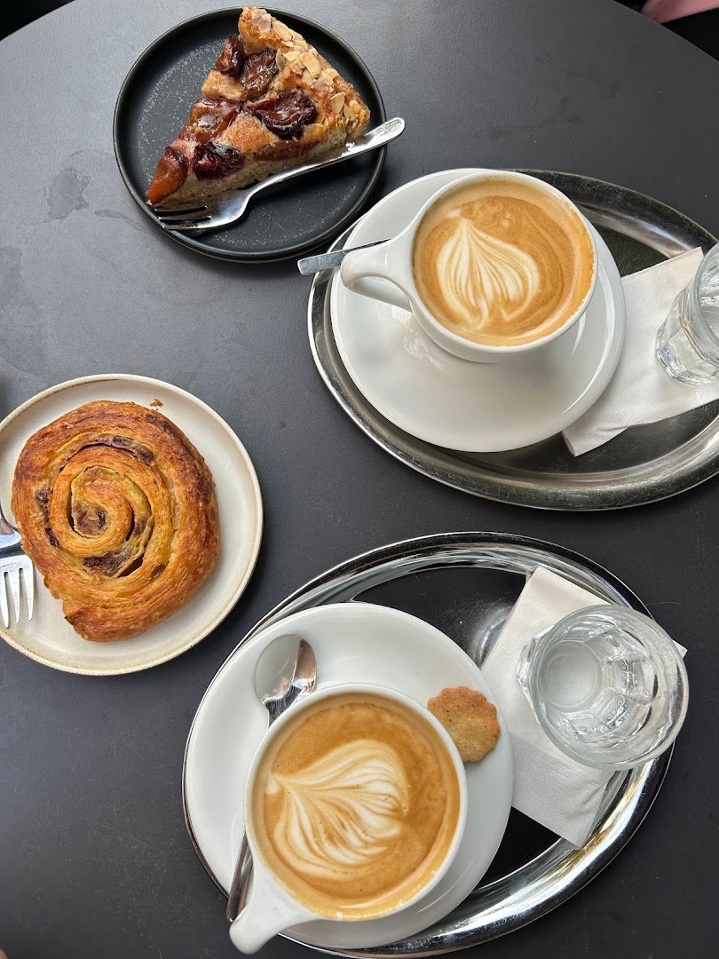 Coffee at Caffè a Casa, specialty coffee shop in Vienna