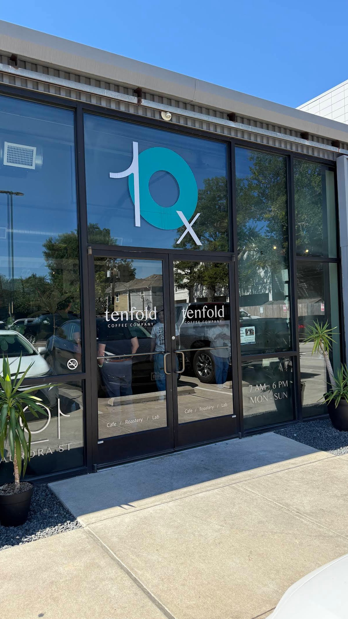 Tenfold Coffee Company specialty coffee shop in Houston - photo 8