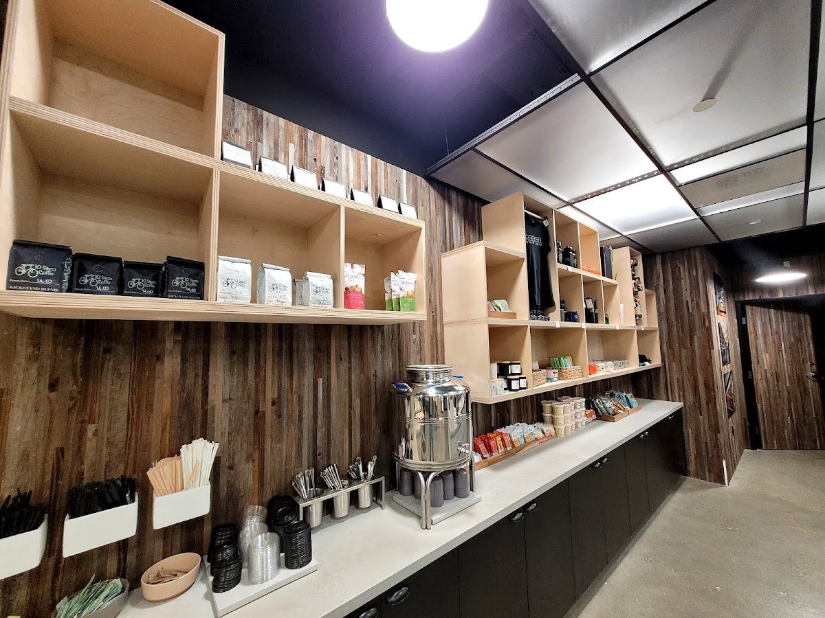 10 Speed Coffee Sawtelle specialty coffee shop in Los Angeles - photo 8