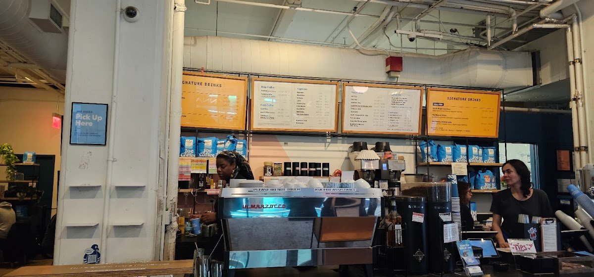 Joe Coffee Company: Dumbo specialty coffee shop in New York - photo 2