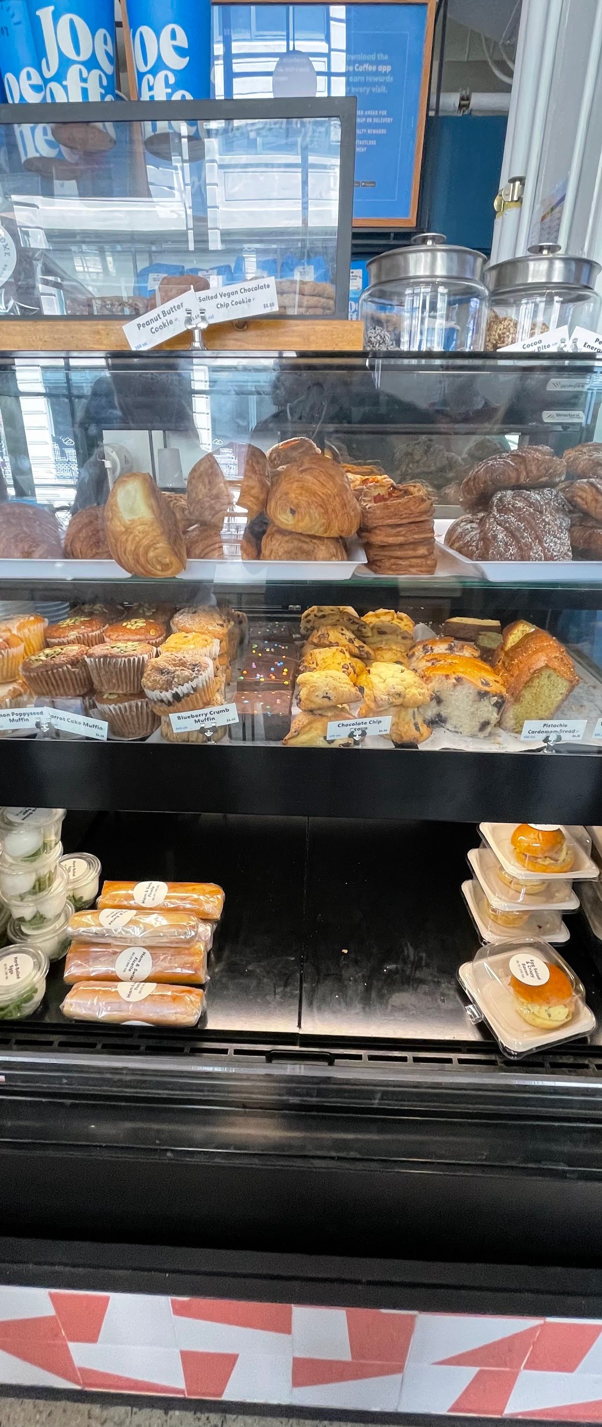 Joe Coffee Company: Dumbo specialty coffee shop in New York - photo 4