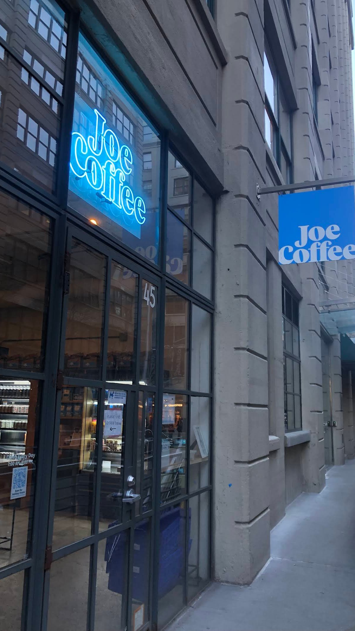 Joe Coffee Company: Dumbo specialty coffee shop in New York - photo 6