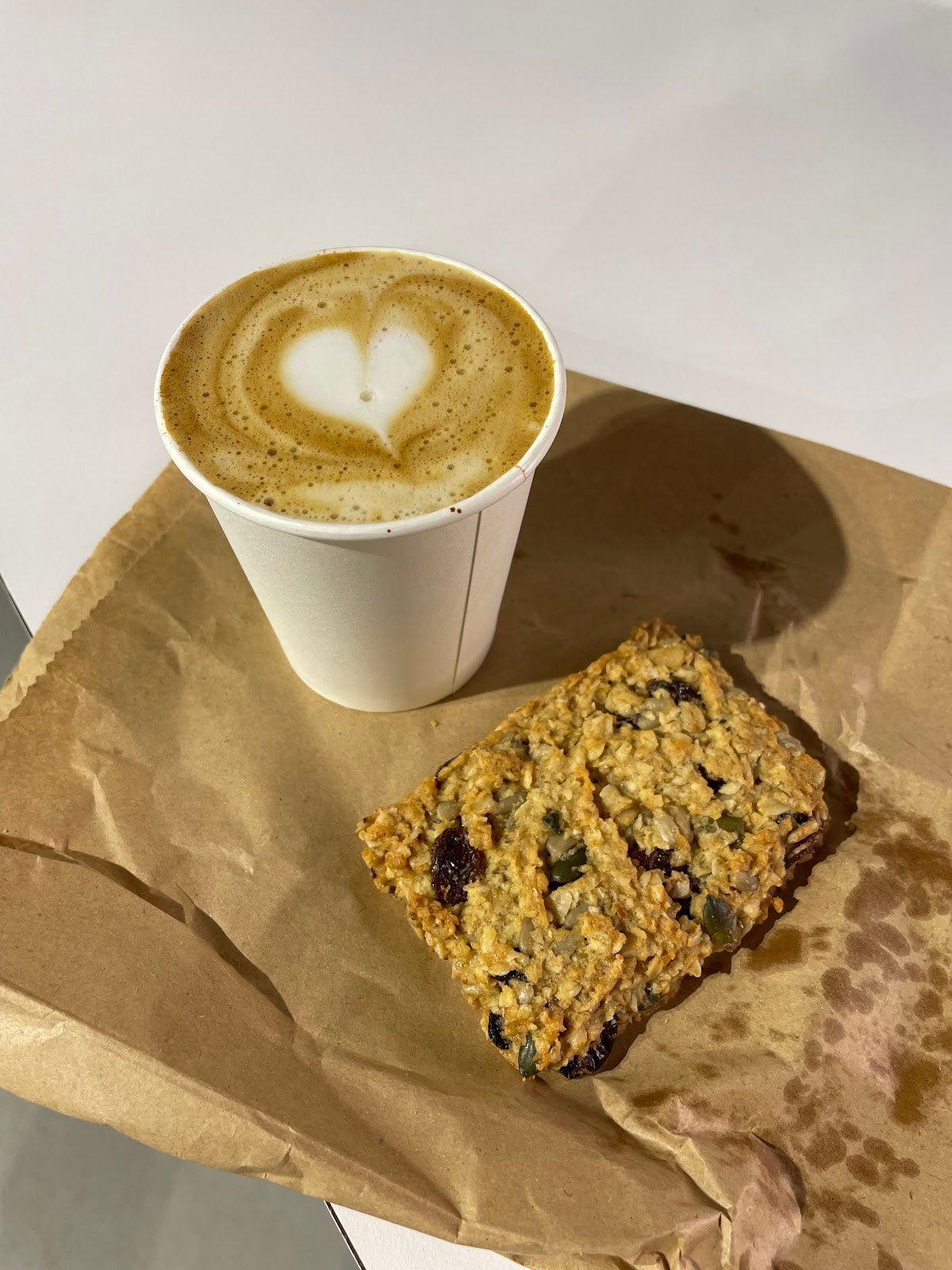 Coffee & Friends specialty coffee shop in London - photo 2