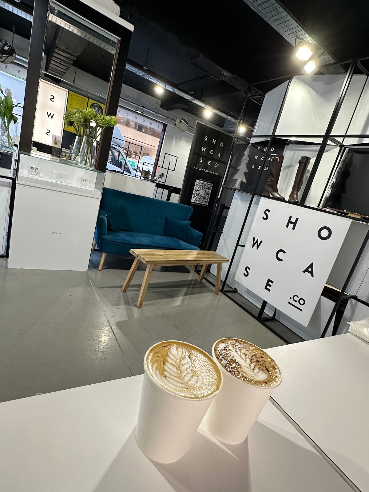 Coffee & Friends specialty coffee shop in London - photo 3