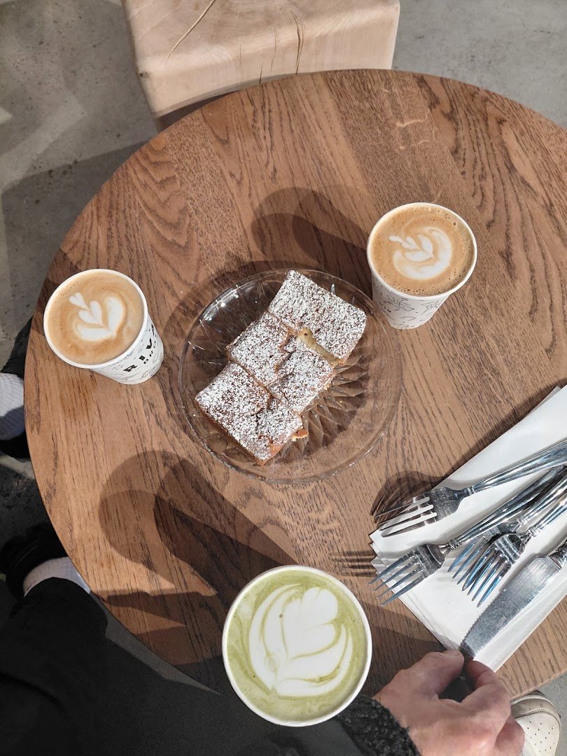 Coffee at Rival Bros Coffee Bar, specialty coffee shop in Philadelphia