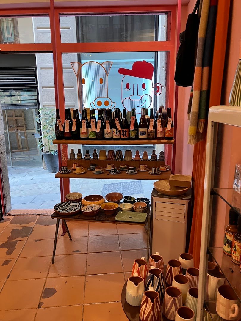 COTO COFFEE + COLMADO specialty coffee shop in Barcelona - photo 7